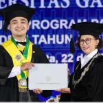 Kiki wisudawan S2 UGM di usia 22 tahun